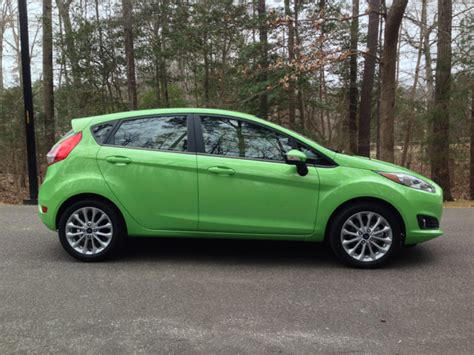 Green Machine 2014 Ford Fiesta Se Hatchback — Auto Trends Magazine