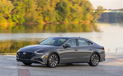The 2021 hyundai sonata has a lower profile and wider stance, coupled with a modern cabin with see how the 2020 sonata sel matches up against the 2020 toyota camry se and 2020 honda. 2020 Hyundai Sonata Begins Production