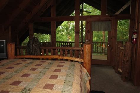 Call us to book and ask about current specials and cabin deals. Brother's Cove Log Cabin Rentals - Campground Reviews ...