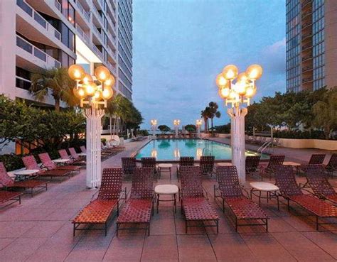 Hilton Grand Hotel Biscayne Bay Miami 37 Unconventional But Totally