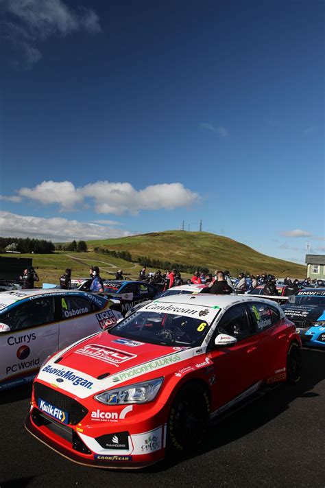 Ride onboard with motorbase performance's rory butcher in the new 2020 btcc ford focus. BTCC Knockhill 2020 - Motorbase Performance