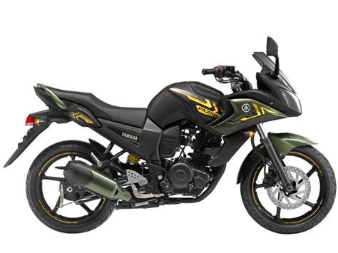 Yamaha india has a certain level of purity when it comes to street specific motorcycling for amateur riders. Nova Yamaha Fazer 150 carenada flagrada nas ruas da India ...