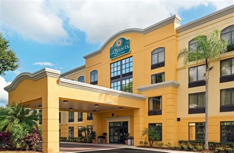 La Quinta Inn And Suites By Wyndham Tampa North I 75 In Tampa Usa