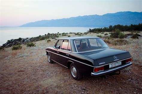 The site owner hides the web page description. Mercedes-Benz /8 (W115) 220 D (115.110) (60 Hp)