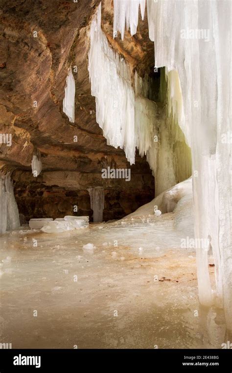 Ice Caves Cave Hi Res Stock Photography And Images Alamy