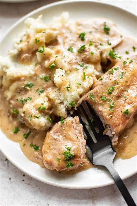 Because the pork chop is a leaner cut of meat, it may dry out if it is cooked up to 160. Recipes For Thin Pork Chops In Crock Pot / Slow Cooker BBQ Pork Chops is the easiest crock pot ...