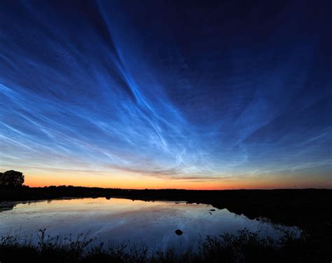 Noctilucent Cloud The Bluish Beauty In The Twilight