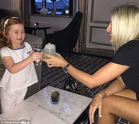 Roxy Jacenkos Daughter Pixie Curtis To Launch Skincare Range Daily