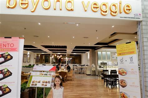 French restaurant, cafe, asian restaurant. CLOSED: Beyond Veggie by Secret Recipe - One Utama ...