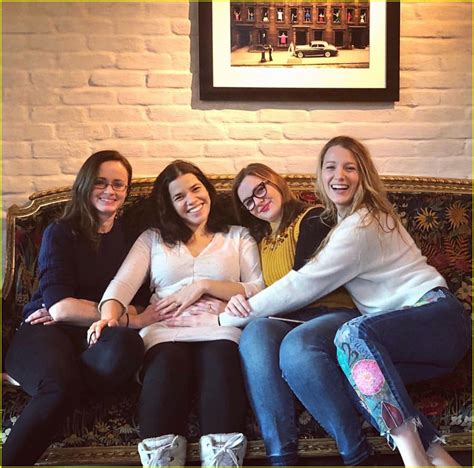 Sisterhood Cast Reunites To Celebrate America Ferreras Pregnancy