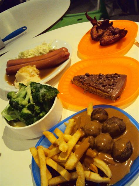 Foods are nice and the price is reasonable. IKEA Food Court @ Mutiara Damansara | Malaysian Flavours