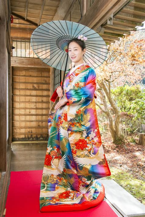 Japanese Wedding Dress Rental In Tokyo Uchikake Dress Rental In Kyoto Japan