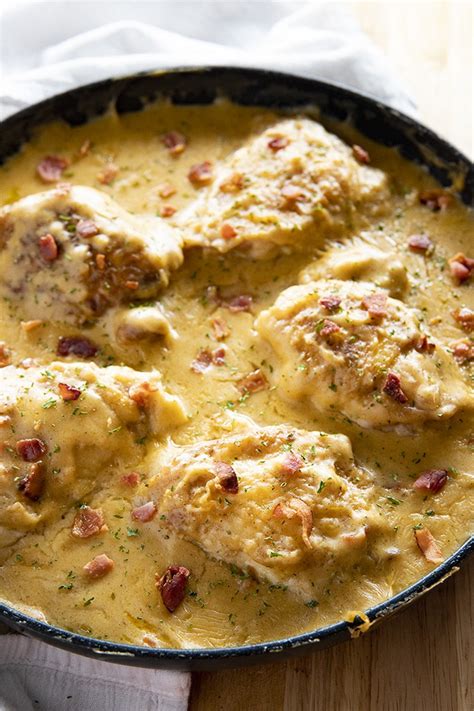 Season chicken with salt, pepper & garlic. Chicken Recipes Easy Quick 5 Ingredients - Ngken.Com