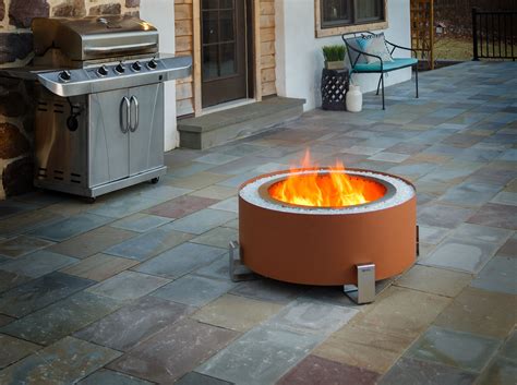 Luxeve Smokeless Fire Pit Red River Breeo