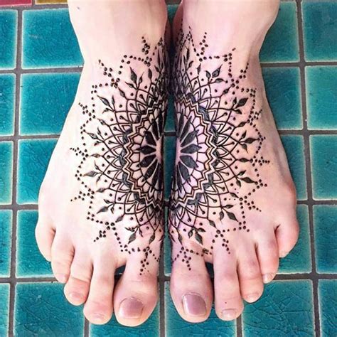 Check spelling or type a new query. temporary tattoo | Henna tattoo ideen, Tattoo ideen, Henna ...