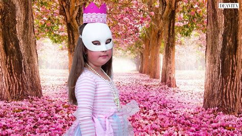 Dans chacune des fermes de ce village, on accueille des vacanciers. Costume de princesse pour petite fille : idée de ...