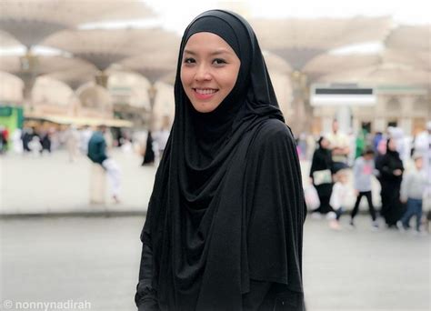 Akan di laksanakan haul akbar ke 3 sayyidul walid kh nur sulaiman basyaiban serta haul masyayikh darun nur 1. Biodata Dan Latar Belakang Pelakon Nonny Nadirah | Iluminasi