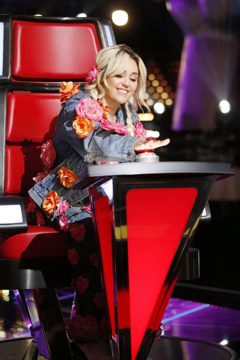 Week four of #thisisthevoice (the voice) marked the beginning of battle rounds for coaches and contestants. First Look: Miley Cyrus, Alicia Keys Join Blake & Adam On ...