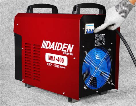 Untuk itu kita akan bahas juga pada artikel ini agar kita. Daiden Welding Inverter / Machine ( Mesin Las ) MMA 400