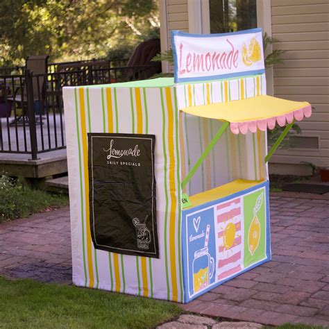 role play deluxe lemonade stand playhouse