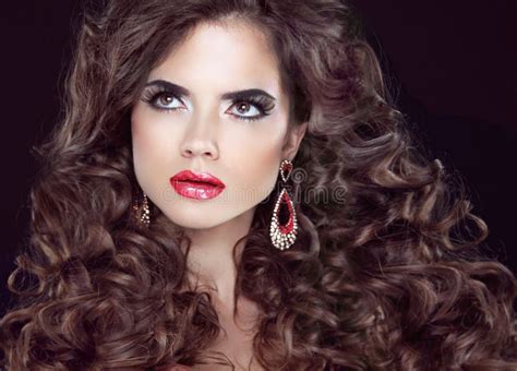 Beauty Fashion Girl Wavy Long Hair Brunette Model With Red Lip Stock