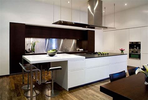Like most kitchen designs, hardwood flooring works well in an industrial kitchen. Modern Kitchen Interior Designs - HomesFeed