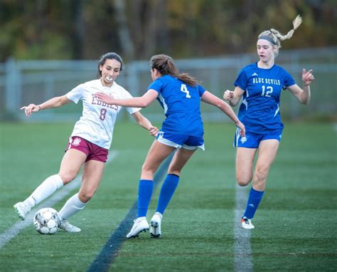 Girls Soccer Layla Facchianos Late Strikes Propel Edward Little Over