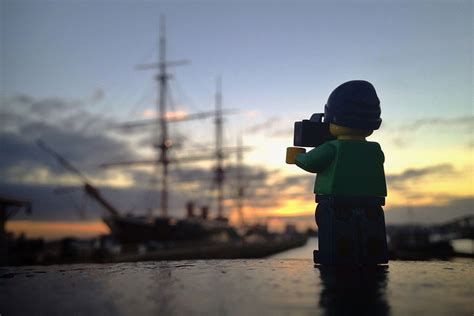 This Guy Spends 365 Days Following This Tiny Legographer Travelling The