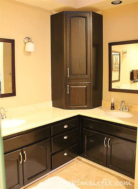 Oak cabinetry often features an orange finish that can make your kitchen appear outdated. Before & After: Kitchen Makeover Projects To Inspire Your ...