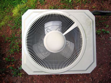 Heating & Cooling in Florida: Heat Pump vs. Furnace & AC