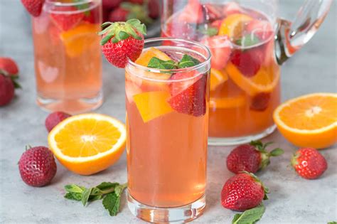 Strawberry Sangria 7 Ingredients And Easy