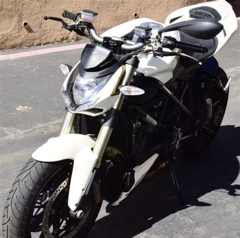 Buy ducati streetfighter motorcycles and get the best deals at the lowest prices on ebay! 2010 Ducati Streetfighter 1098, Sato Rearsets, Akropovic ...