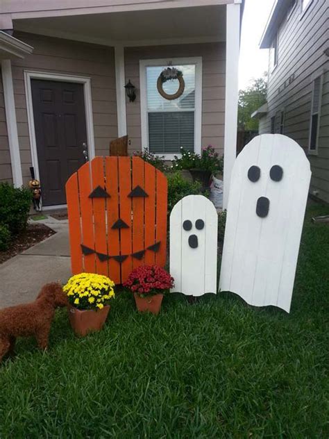 We did not find results for: DIY: Ideas for Wooden Halloween Yard Decorations - K4 Craft