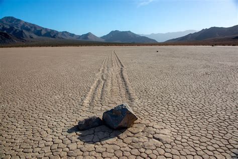 10 Amazing Desert Landscapes With Photos And Map Touropia