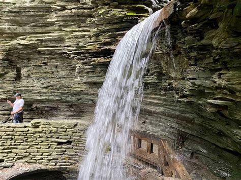 The Watkins Glen Gorge Trail Different Waterfalls On One Epic Hike