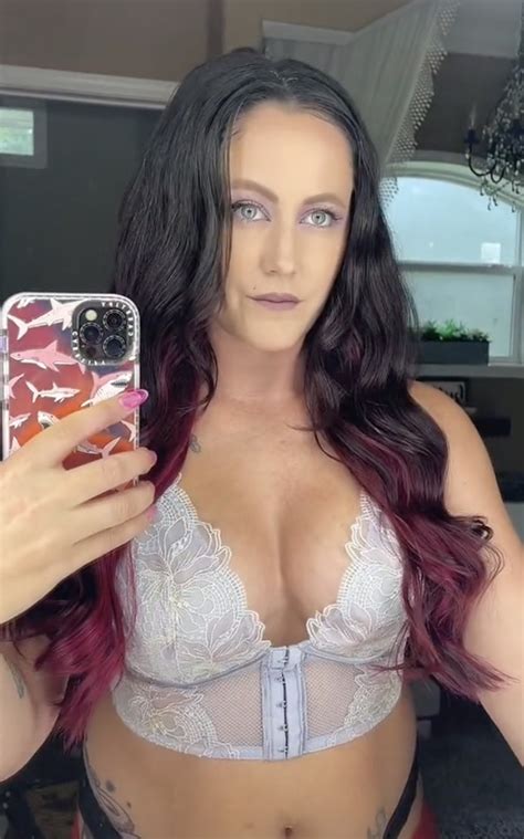 Teen Mom Jenelle Evans Strips Naked In The Shower In NSFW Video After