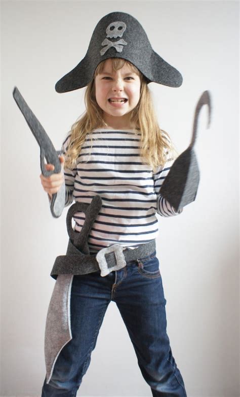 10 Attractive Homemade Pirate Costume Ideas For Kids 2023