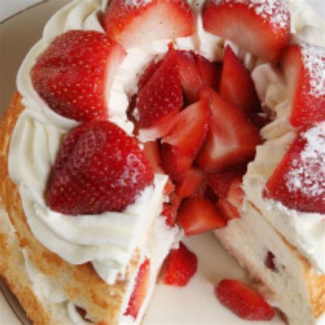 This can be made with or. I love strawberry shortcake! | Healthy birthday cakes ...