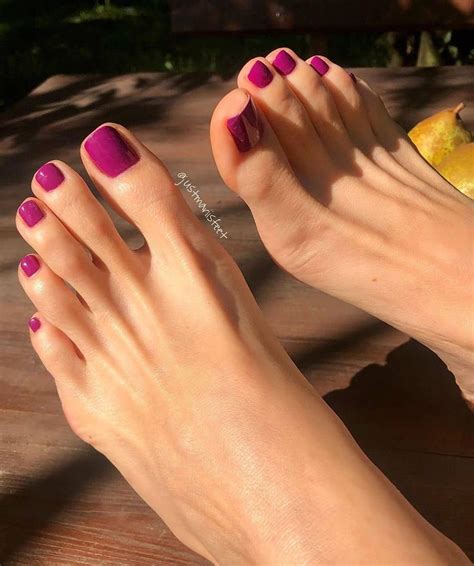 👣 Her Sexy Feet 👣 On Twitter Sexy Feet Beautiful Feet Gorgeous Feet