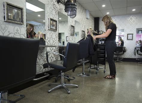 Silverdale Hair Salon Full Service Hair Salon