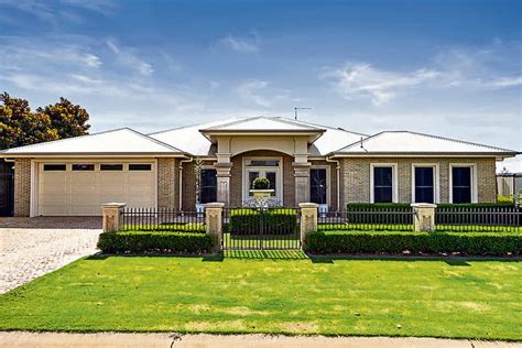 Top Of The Range Housing Prices At Toowoomba