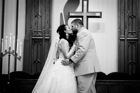 Quad Cities Wedding – Quad Cities Wedding Photographer – Stoney Creek