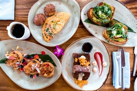 10 MUST-SEE PLACES ON THE BIG ISLAND | Best places to eat, Eat, Places