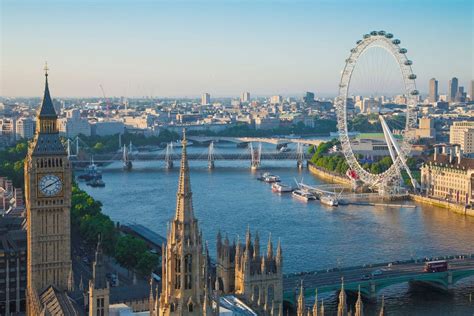 10 Top Places To Visit Along The River Thames Cn Traveller