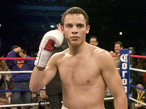 Turned in yet another disgraceful effort friday in phoenix, quitting after five rounds of his bout on dazn against former middleweight champion daniel jacobs. Julio Cesar Chavez, Jr. Biography - Life of Mexican Boxer