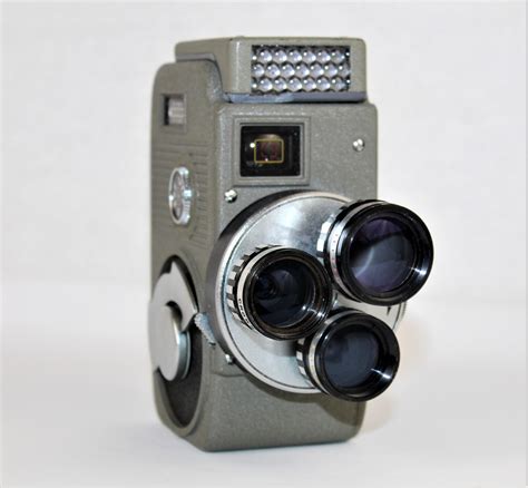 Vintage Crown 8 E3 8mm Movie Camera Retro Movie Camera
