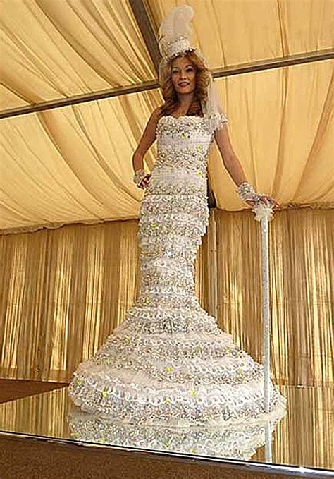 Kata Meeta Photos Worlds Most Expensive Wedding Dress Most