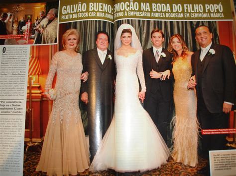 Isso resulta em afagos e pancadas. Santa Setta - Boutique Atelier: Desireé Soares veste ...