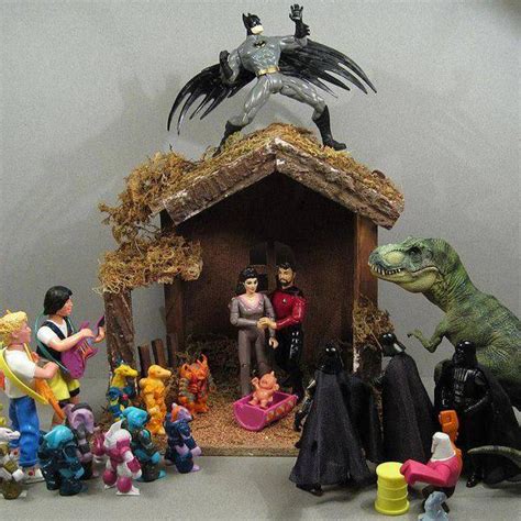 Star Trek Jonathan Frakes Impressed By Nerdy Nativity Scene The Mary Sue