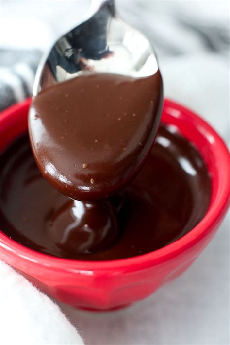 Feb 13, 2016 · add 2 inches of water to a large saucepan and bring to a boil over medium high heat. How to Make Vegan Chocolate Ganache - Happy Healthy Mama